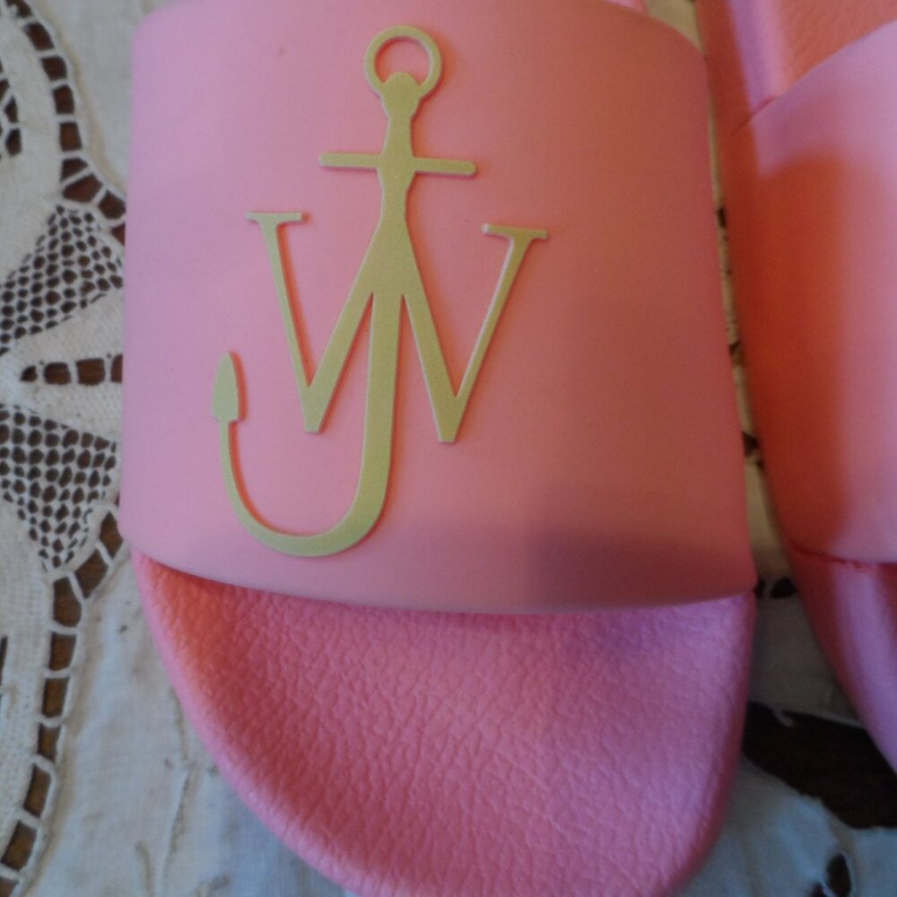 New JW Anderson Pink Rubber Pool Slides w/Signature Anchor Logo Size EU 39 /US 9 - Picture 5 of 16